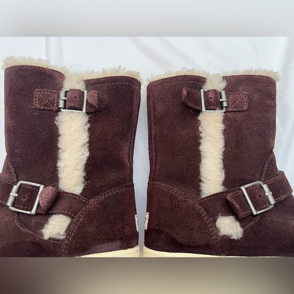 Ugg kids barley Demi brown suede and wool lined rubber sole boot size 13 - Picture 5 of 10